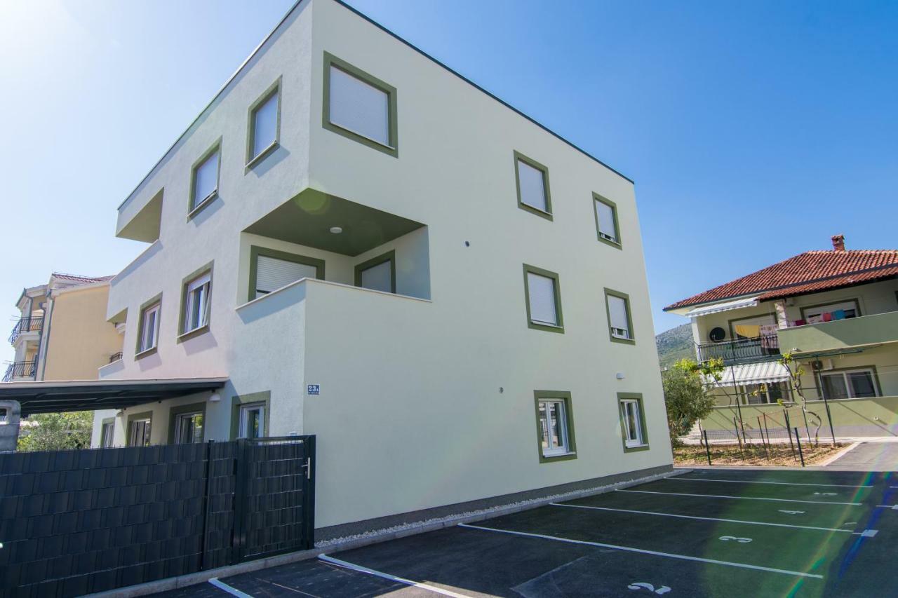 Apartman Verica 特罗吉尔 外观 照片