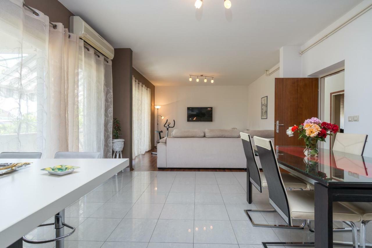 Apartman Verica 特罗吉尔 外观 照片